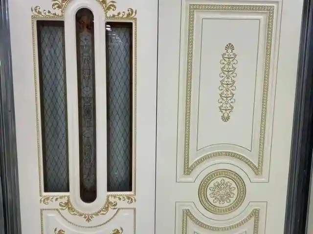 Дверь, Душанбе