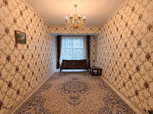 2-комн. квартира, 4 этаж, 90м², Поворот Аэропорта , Душанбе