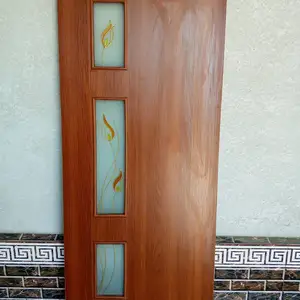 Двери, Худжанд