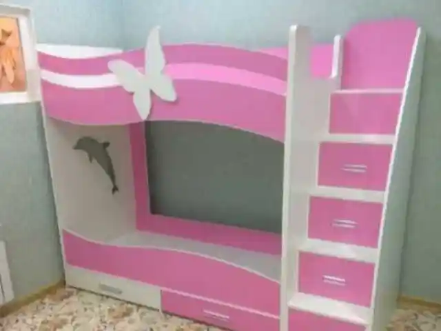 Двухъярусная кровать, Душанбе
