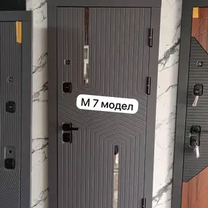 Дверь, Душанбе