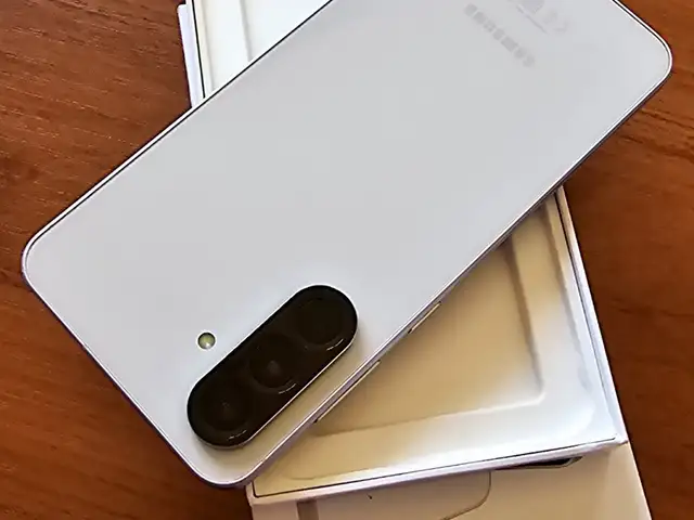 Samsung Galaxy A56 5G 128Gb, Худжанд