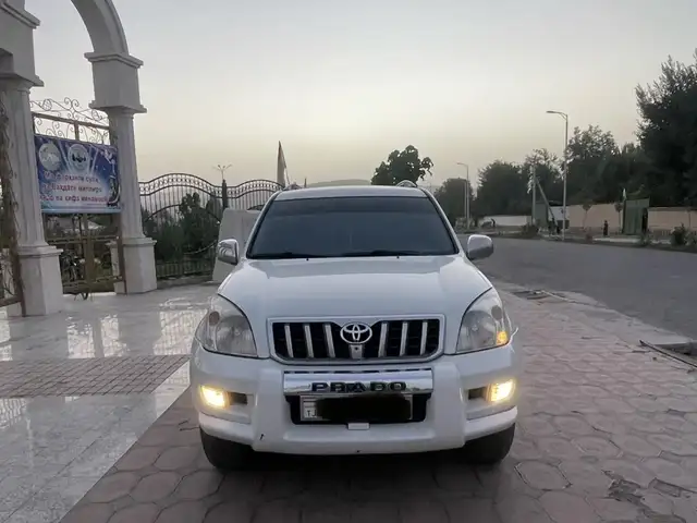 Toyota Land Cruiser Prado