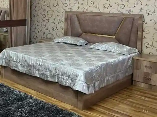 Кровать двуспальная, Душанбе