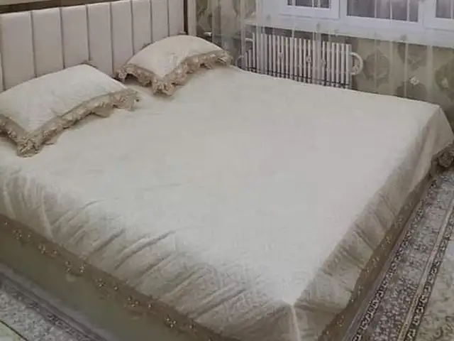 Кровать двуспальная, Душанбе