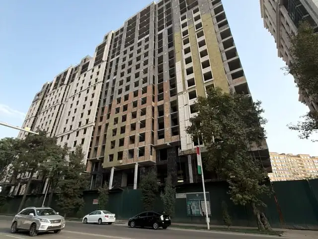 2-комн. квартира, 13 этаж, 143 м², Исмоили Сомони, Душанбе