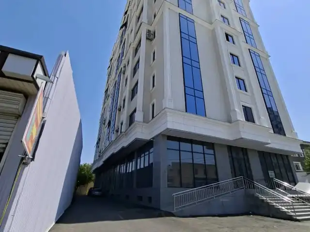 2-комн. квартира, 6 этаж, 55 м², Универмаг, Хуҷанд