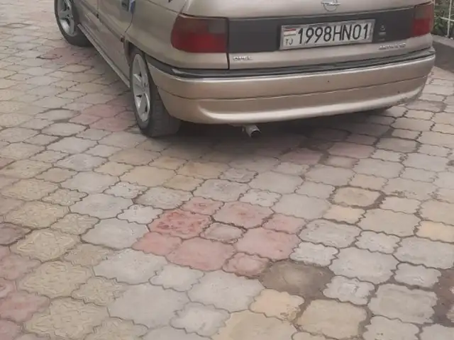 Opel Astra F