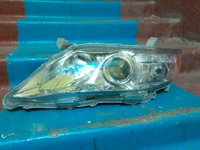 Передние фары Toyota Camry 2 2010-2011, Душанбе