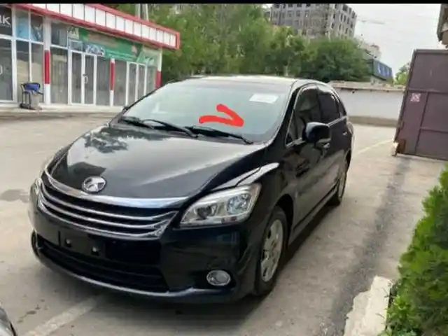Лобовое стекло на Toyota Mark X Zio, Душанбе