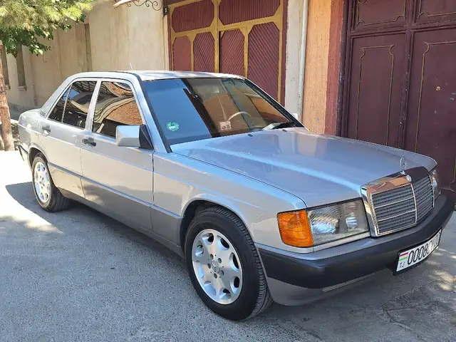 Mercedes-Benz W201