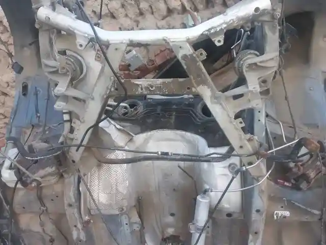 Передняя часть кузова BMW Е 39, Худжанд
