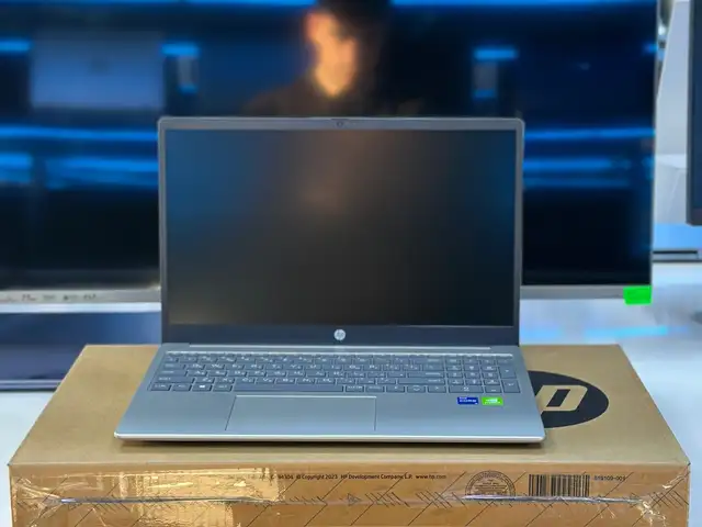 Ноутбук Hp core i5 -13 gen 8/512 mx570, Худжанд