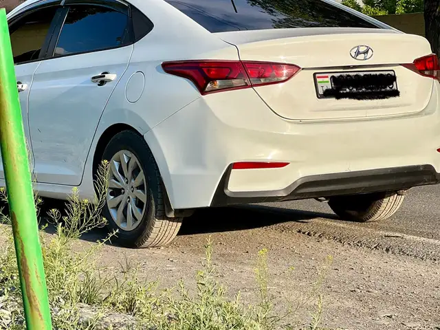 Hyundai Accent