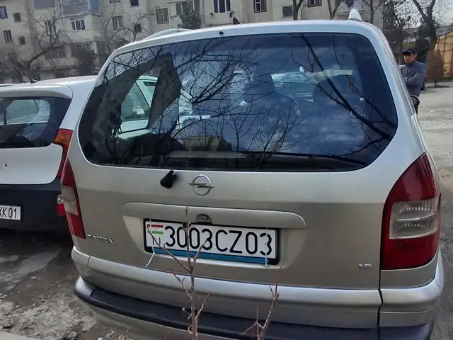 Opel Zafira