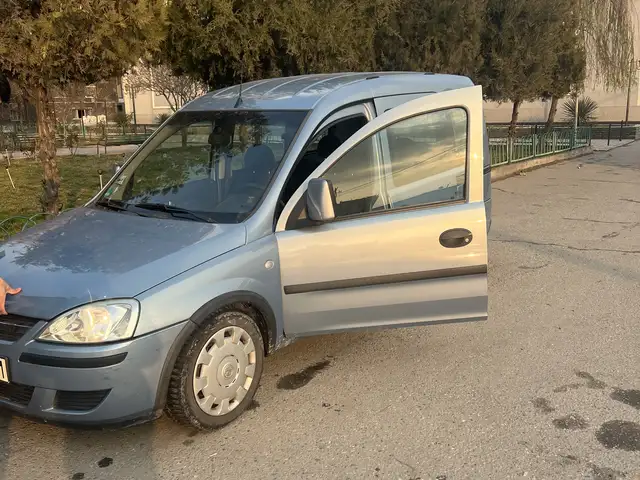 Opel Combo