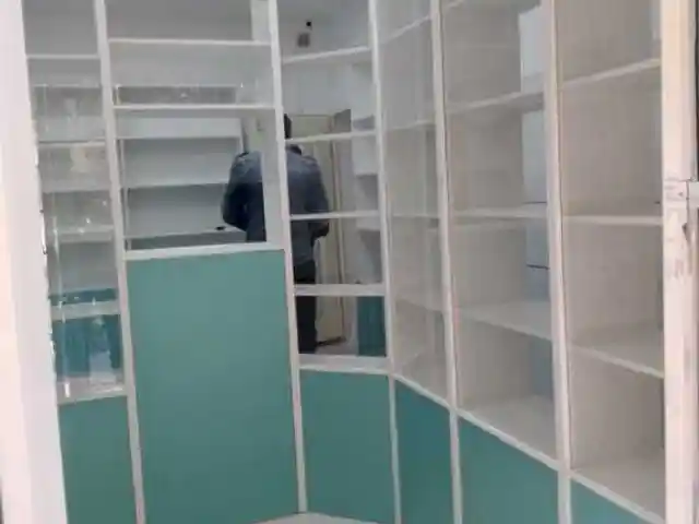 Мебель для магазинов и аптек на заказ, Душанбе