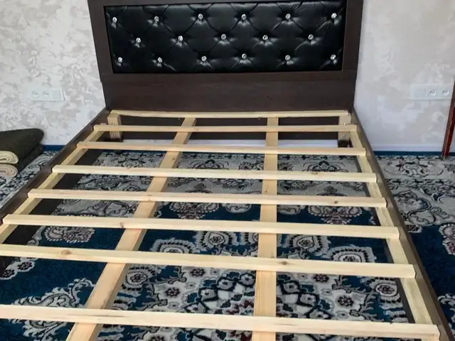 Двуспальная кровать 1,5 х 2 м, Панҷакент