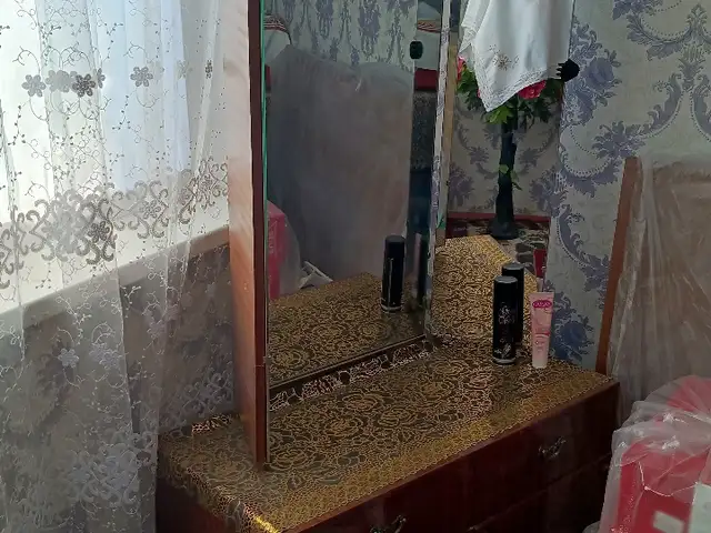 Тюрмо зеркало тройной, Худжанд