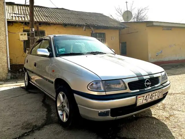 Opel Astra F