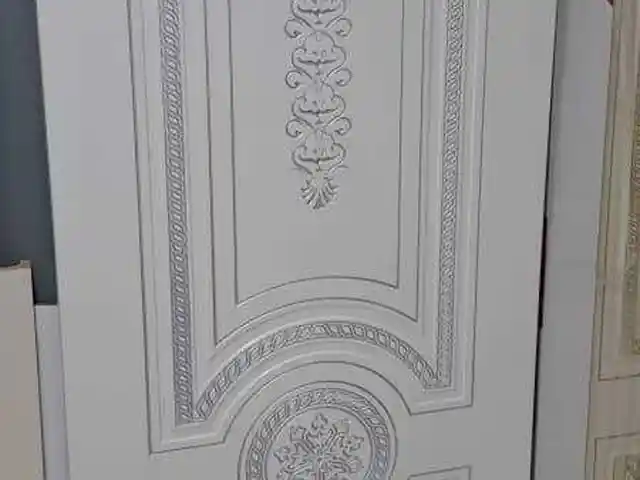 Дверь, Душанбе