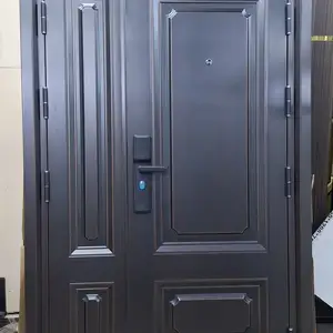 Дверь, Бохтар (Курган-Тюбе)