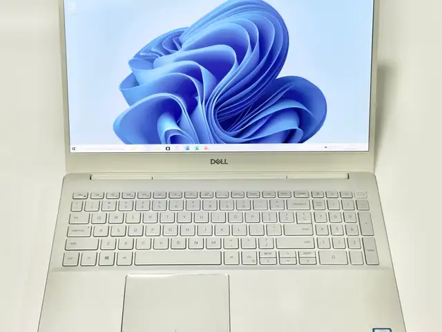Ноутбук Dell Inspiron 7591 i5-9gen, Худжанд