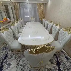 Стол со стульями, Худжанд