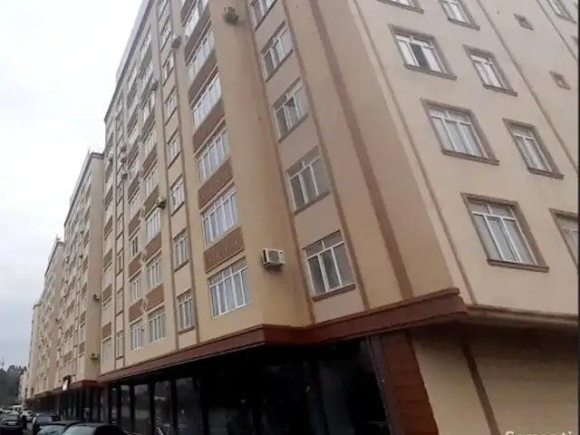 3-комн. квартира, 1 этаж, 85 м², 18, Худжанд