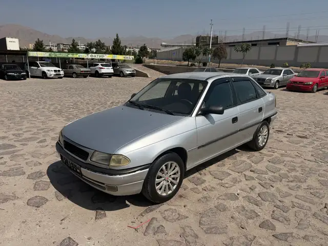 Opel Astra F