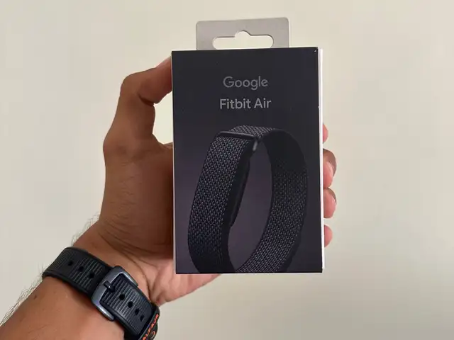 Смарт часы Fit bit black, Душанбе