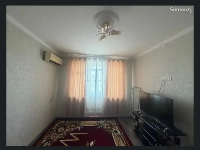2-комн. квартира, 4 этаж, 70м², 12 мкр, Хуҷанд