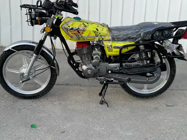 Мотоцикл 150 куб, Душанбе