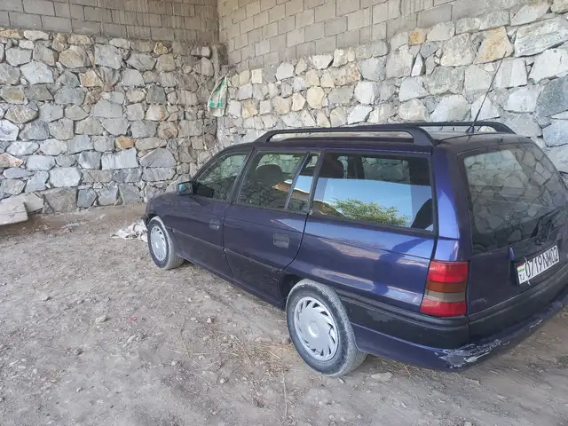 Opel Astra F