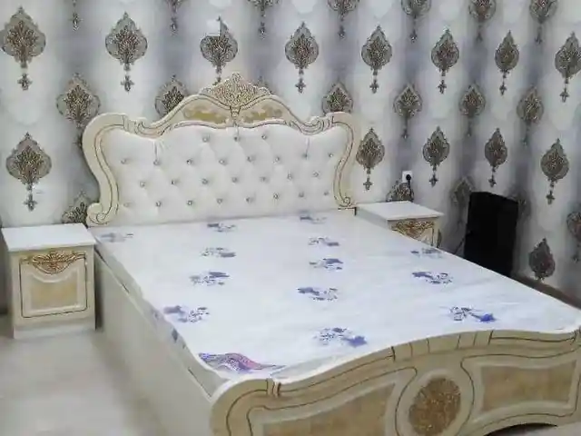 Двуспальная кровать Valentine's Day, Душанбе
