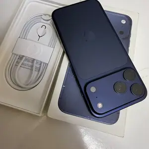 Apple iPhone 17 Pro Max, 256 gb, Deep Blue, Худжанд