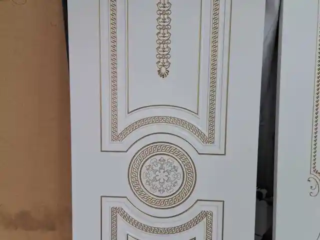 Дверь, Душанбе