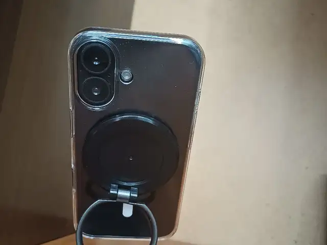 Чехол на Apple iPhone 16 с муляжом, Исфара