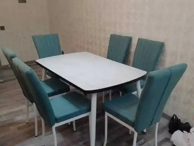 Стол и стулья, Душанбе
