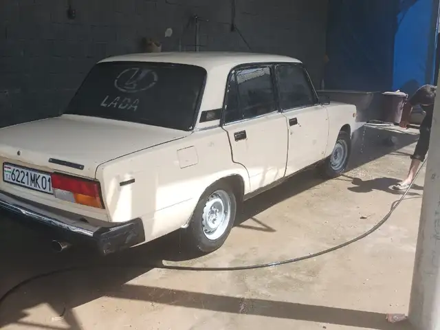 Lada (ВАЗ) 2107