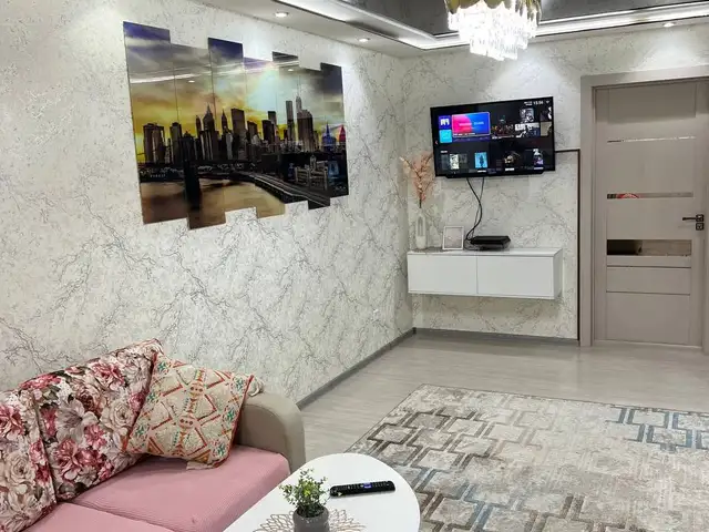 3-комн. квартира, 2 этаж, 70м², 20 мкр, Хуҷанд