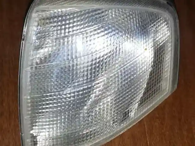 Поворотники от Mercedes-Benz, Душанбе