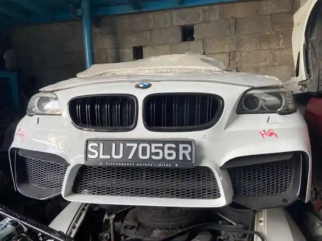 Бампер от BMW F10 M Perfomance, Худжанд