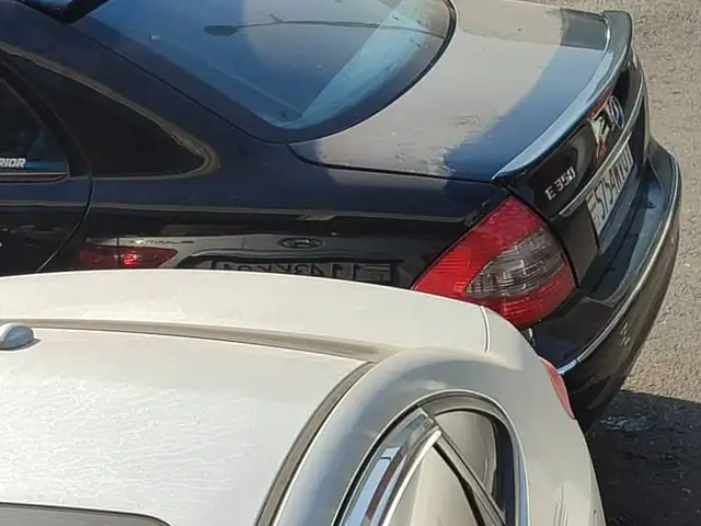 Козырек на заднее стекло от Mercedes-Benz W211, Душанбе