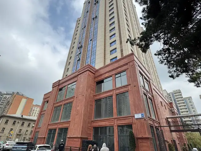 3-комн. квартира, 15 этаж, 137 м², Исмоили Сомони, Душанбе
