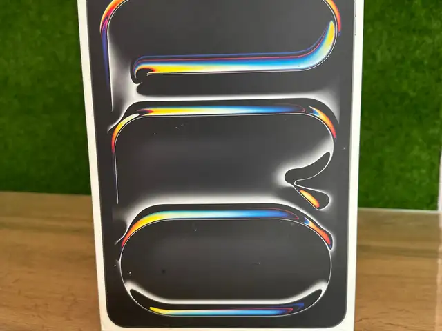 Планшет iPad Pro M5 5G, Худжанд