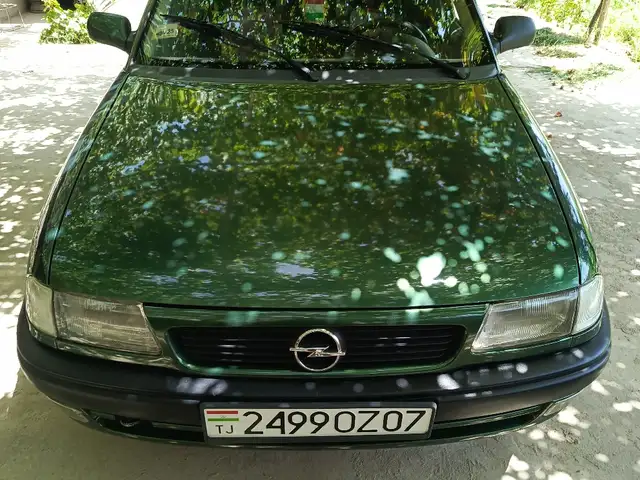 Opel Astra F