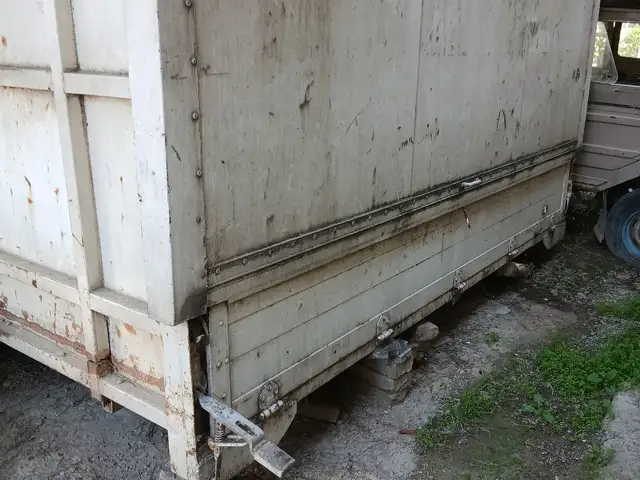 Будка от Hyundai Porter, Худжанд