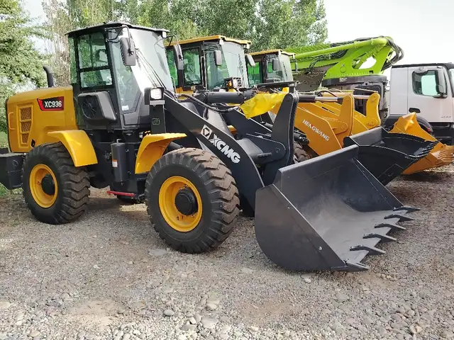 Погрузчик 3 куб, Душанбе
