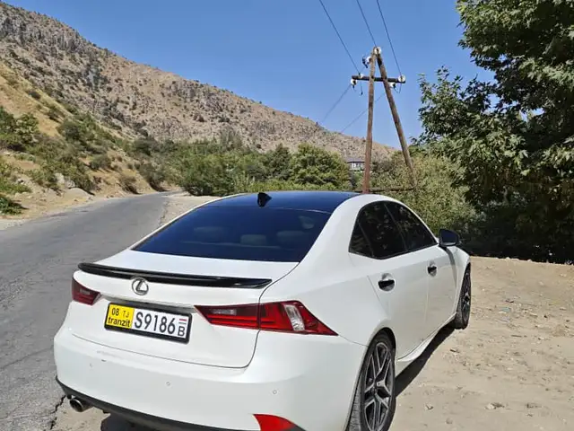 Lexus IS series